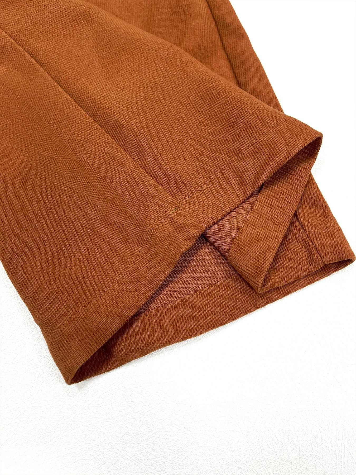Upgrade your everyday wardrobe with these stylish women’s plain wide leg pants, designed to offer the perfect balance of comfort and modern fashion. Featuring a clea