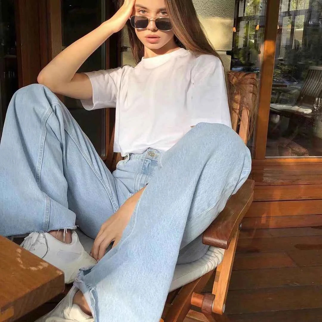 Classic Straight-Leg High-Waisted Denim Jeans with Raw Hem – Multiple Colors Available